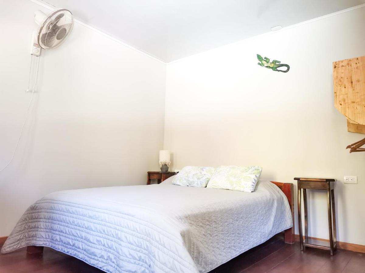Casita Happy Feet And Tours Corcovado Ξενοδοχείο Drakes Bay Εξωτερικό φωτογραφία
