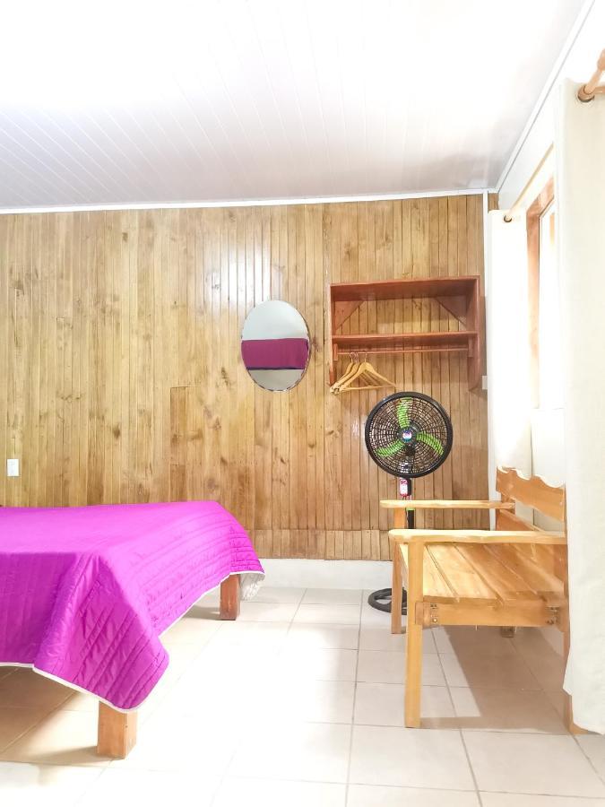 Casita Happy Feet And Tours Corcovado Ξενοδοχείο Drakes Bay Εξωτερικό φωτογραφία