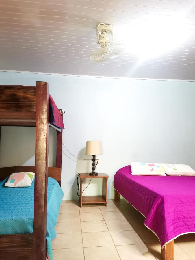 Casita Happy Feet And Tours Corcovado Ξενοδοχείο Drakes Bay Εξωτερικό φωτογραφία